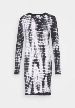 Offerte π Karl Kani Vestito Di Maglina - White, Donna π₯ 15 Offerte π Karl Kani Vestito Di Maglina - White, Donna π₯ -Sconto Karl Kani in Italia f77df69f9f9748ccbee3bdc1623b9be5