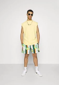 Promo 😀 Karl Kani SMALL SIGNATURE WASHED SLEEVELESS TEE - T-shirt Con Stampa - Light Yellow, Uomo ❤️ -Sconto Karl Kani in Italia fb10f7706e604f6da1075fe94c491bd0
