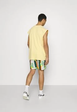 Promo 😀 Karl Kani SMALL SIGNATURE WASHED SLEEVELESS TEE - T-shirt Con Stampa - Light Yellow, Uomo ❤️ -Sconto Karl Kani in Italia fb3ac664cd9a42539648c635d89ec437