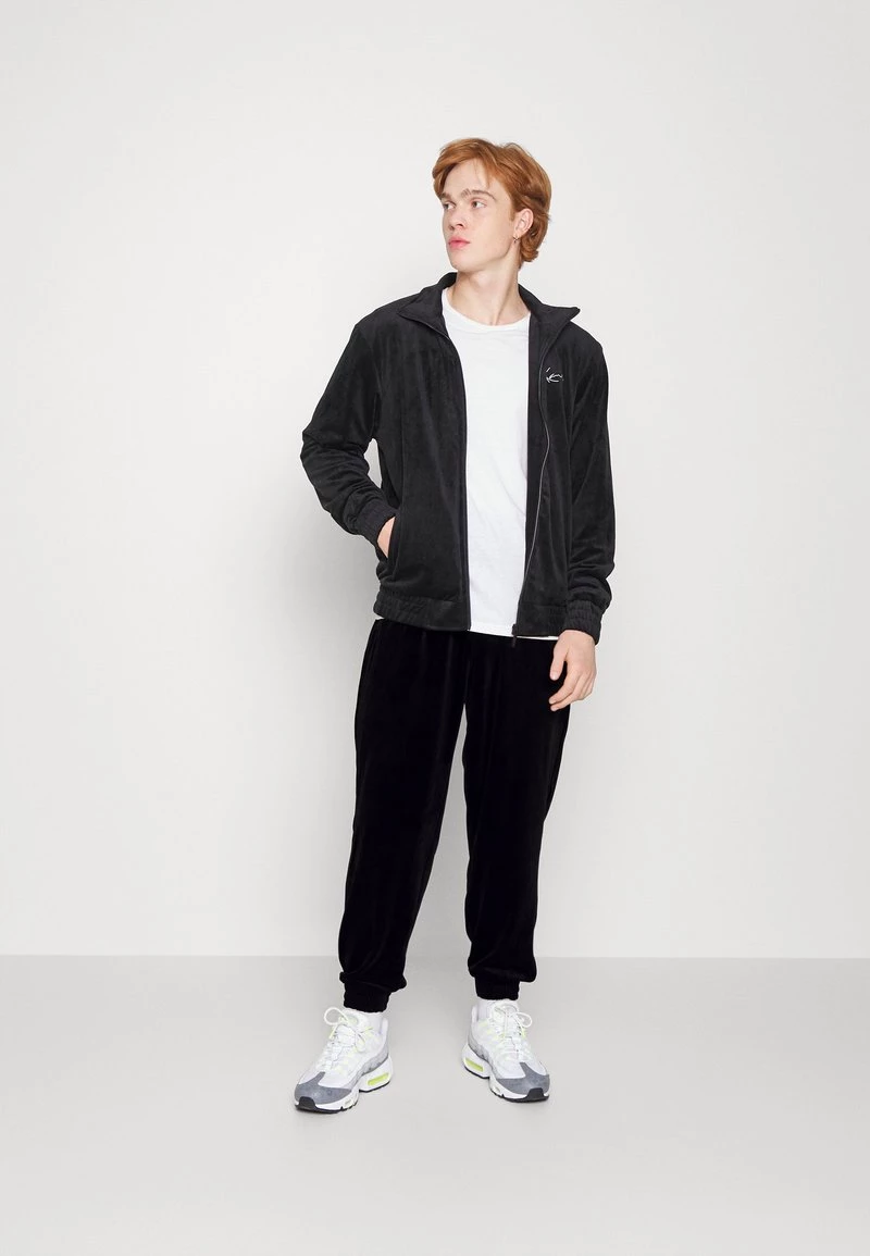 Buono β Karl Kani SMALL SIGNATURE PANTS UNISEX - Pantaloni Sportivi - Black π 4 Buono β Karl Kani SMALL SIGNATURE PANTS UNISEX - Pantaloni Sportivi - Black π - immagine 2