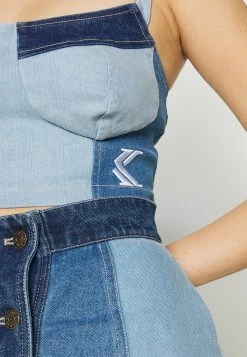 Miglior prezzo 🎁 Karl Kani OG BLOCK - Top - Blue, Donna 😀 -Sconto Karl Kani in Italia fe41dda49b2b4e97aaee9f7a10ab255b