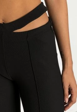 Bilancio 🎁 Karl Kani SIGNATURE CUT OUT - Pantaloni - Black, Donna ❤️ -Sconto Karl Kani in Italia ffa8ea1a8e7342ee9ea8cf59968610cd